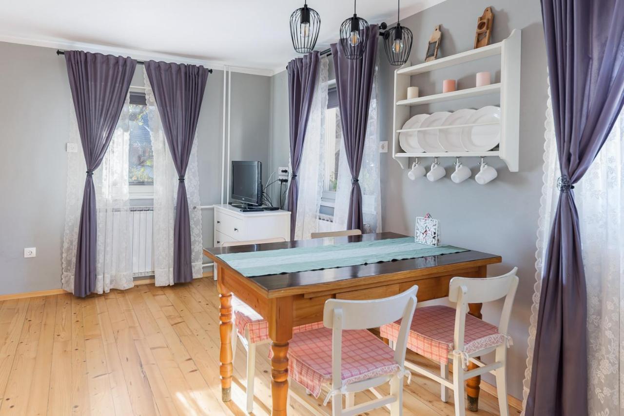 Apartma Ivana & Ivanka بوينج المظهر الخارجي الصورة